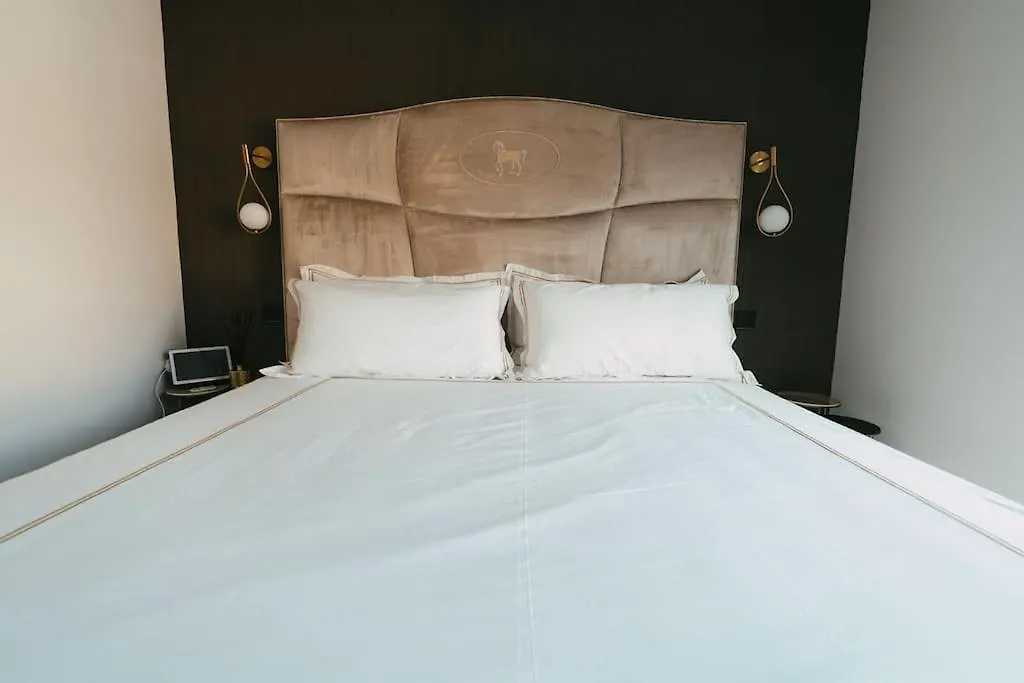 La Villa Sainte-Victoire / Luxury Villa South Of France Mimet