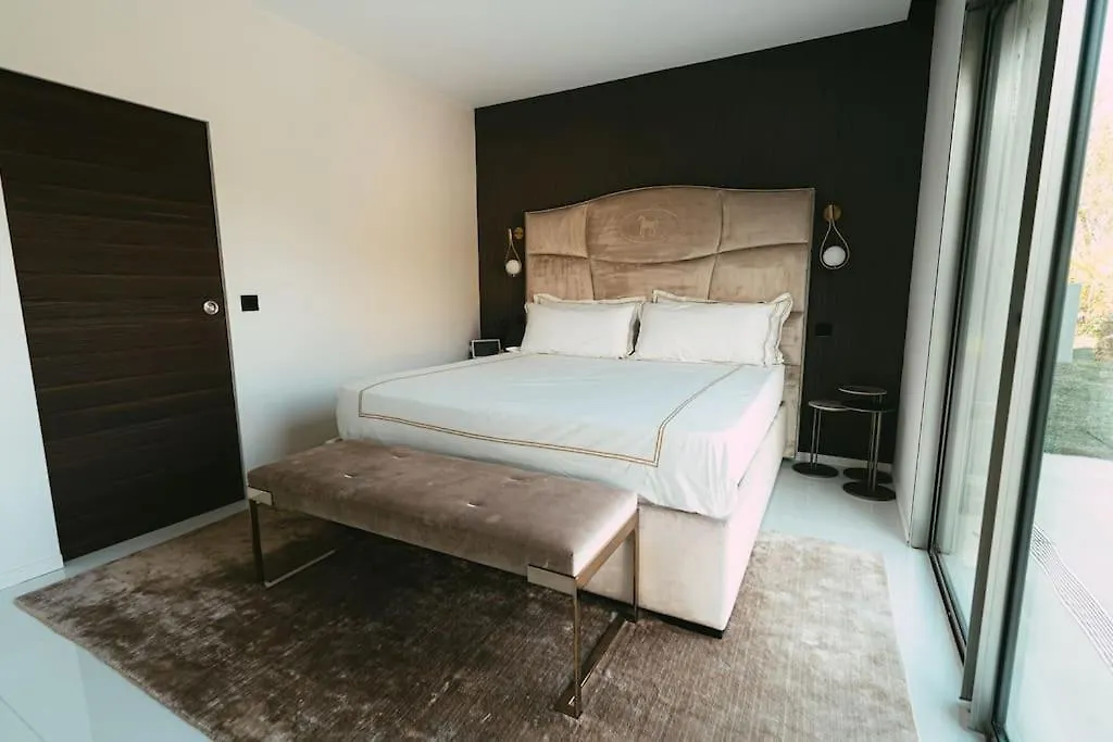 La Villa Sainte-Victoire / Luxury Villa South Of France Mimet