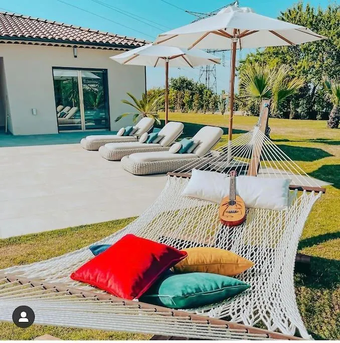 La Villa Sainte-Victoire / Luxury Villa South Of France Mimet